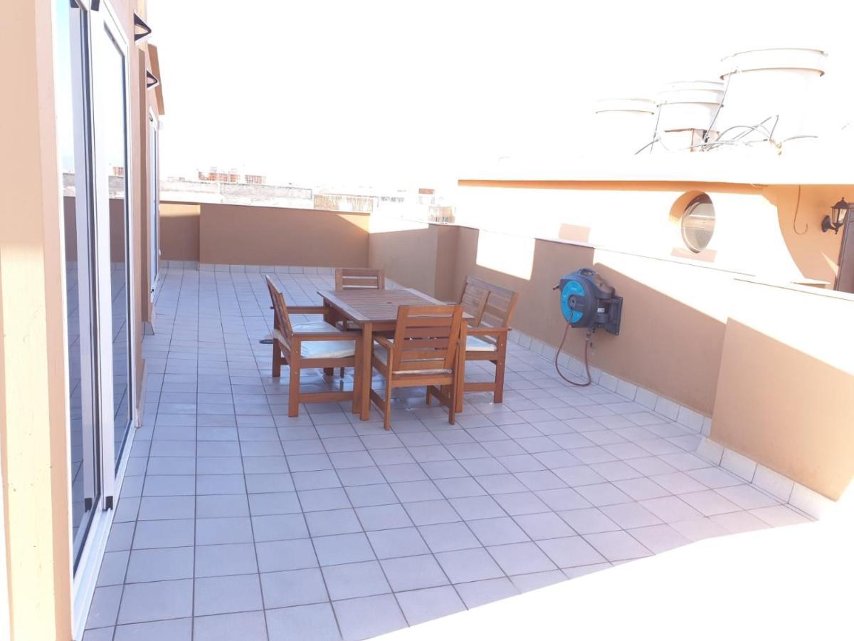 Atico Deluxe Corralejo Centro Apartment ภายนอก รูปภาพ